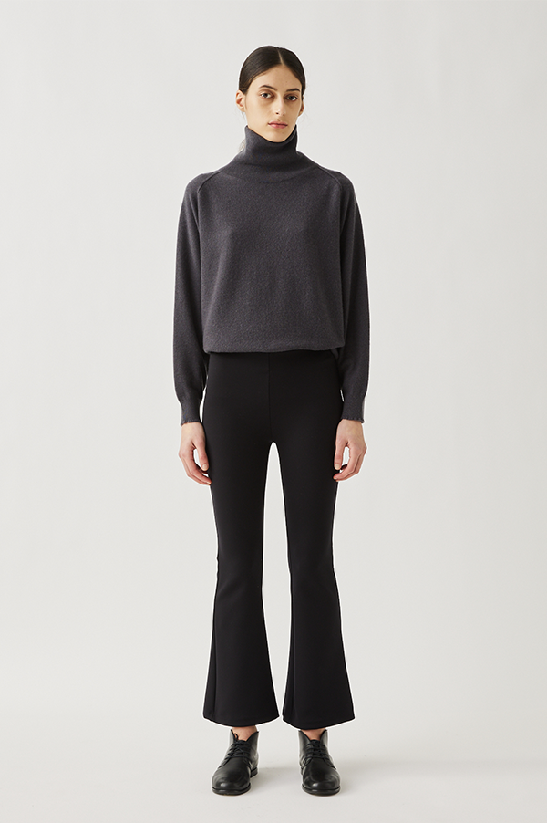 Neoprene Flared Crop Pants in Black Online now