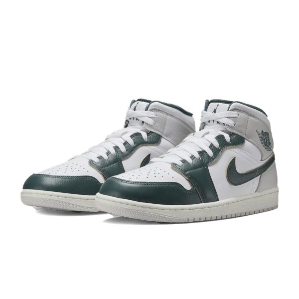 AIR JORDAN 1 MID SE エア ジョーダン 1 WHITE GREEN-NEUTRAL GREY ホワイト オキシダイズドグリーン × セイル-ニュートラルグレー【FQ7720-103】 Online now